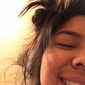 Meet your Posher, Reyna